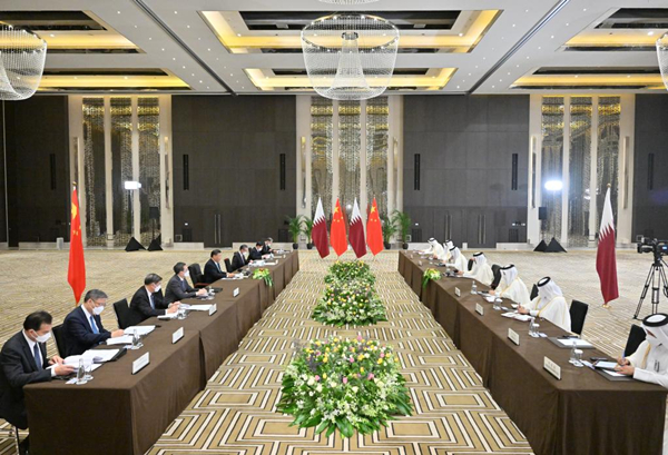 Xi says China ready to improve cooperation with Qatar in energy, finance, investment