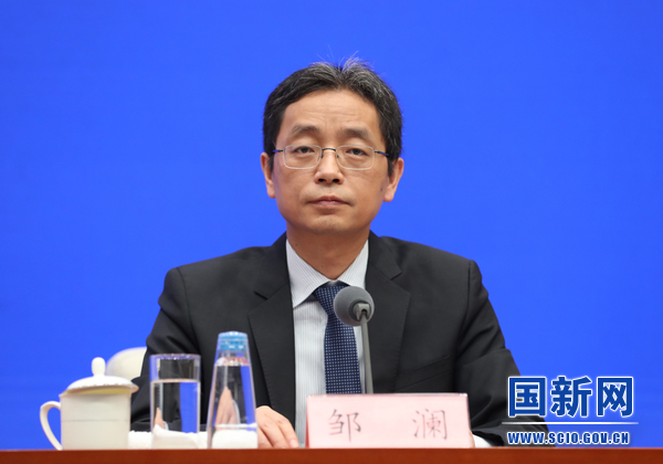 国务院新闻办就今年上半年金融统计数据情况举行发布会