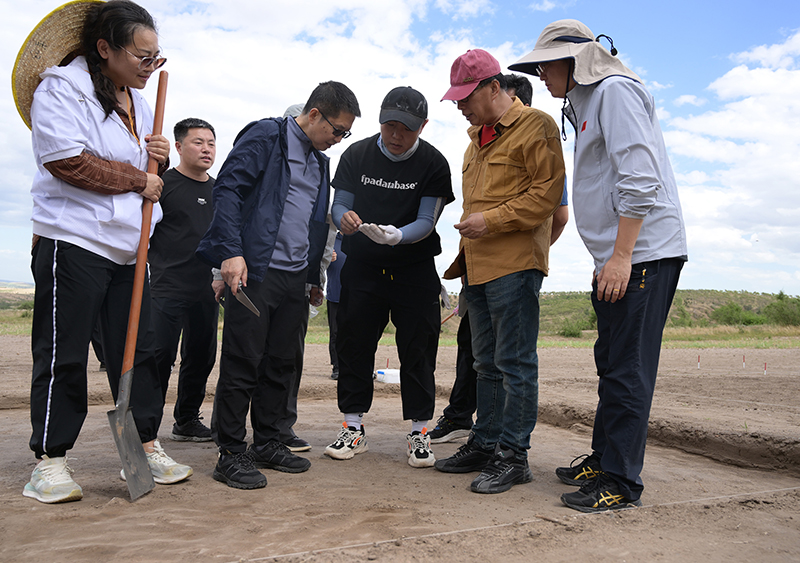 内蒙古敖汉西大梁遗址展开正式发掘