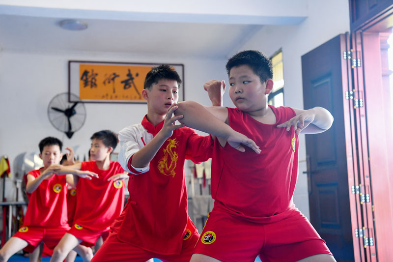 多彩活动 乐享暑假