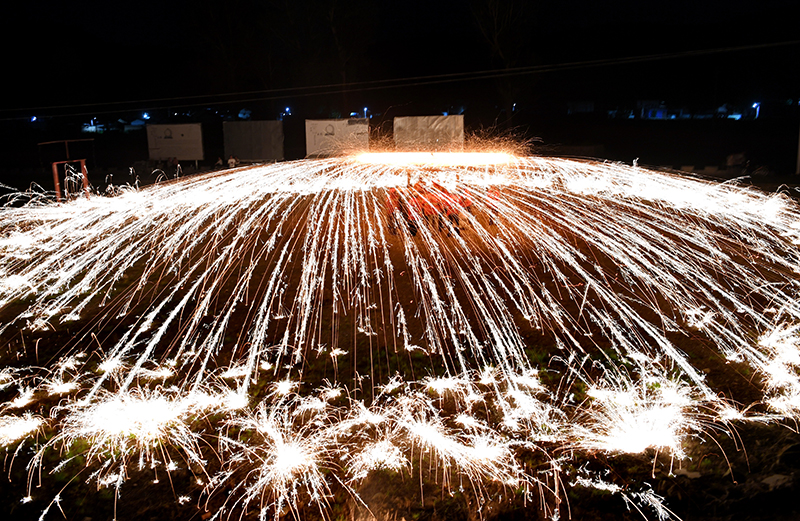 河北滦平：非遗“抡花”流光溢彩