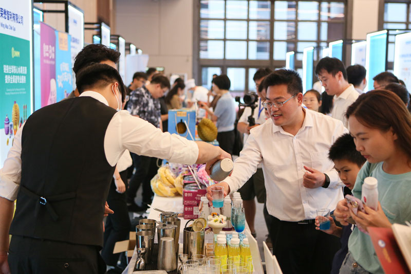 东方风劲，全球共享中国机遇——写在第六届进博会倒计时100天之际