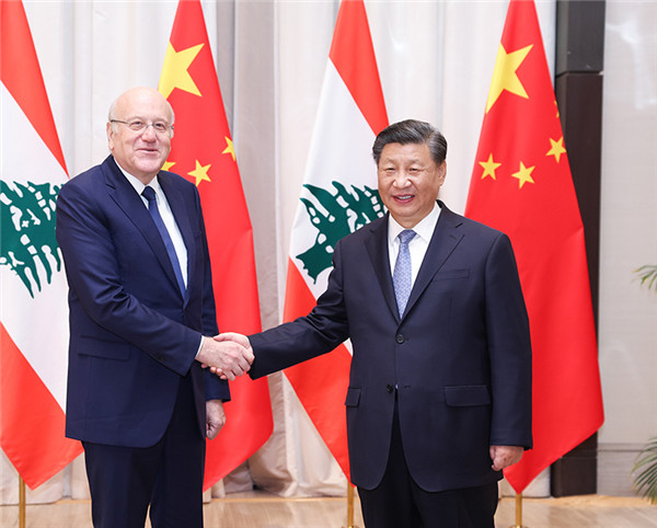 Xi meets Lebanese PM on ties