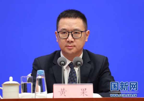 国务院新闻办就“强化药品监管 切实保障人民群众用药安全”举行发布会