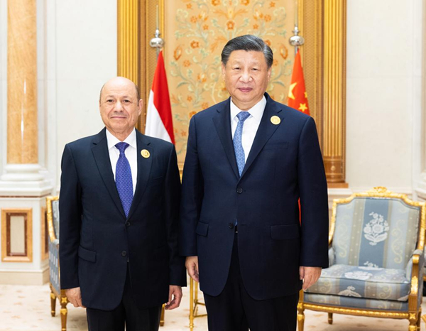 Xi meets chairman of presidential leadership council of Yemen