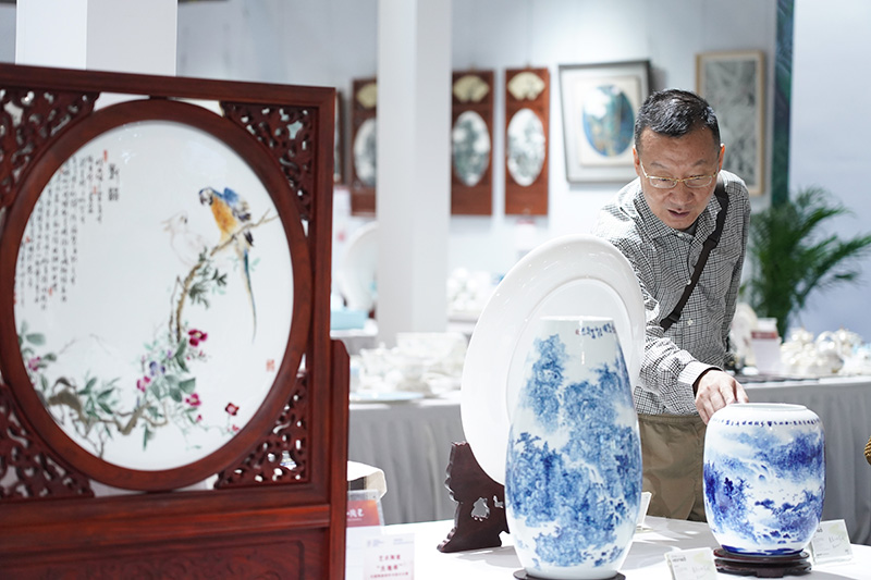 2023中国（北京）国际精品陶瓷展览会在京举行