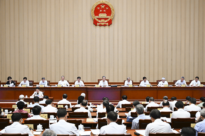 十四届全国人大常委会第五次会议在京举行 审议行政复议法修订草案、民事诉讼法修正草案、学前教育法草案、学位法草案等