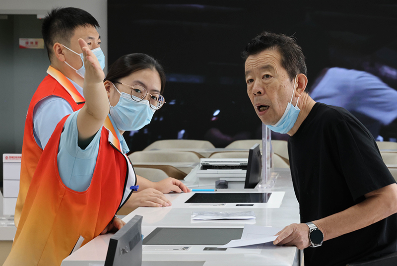 国家移民管理局推进管理服务改革和政策制度创新