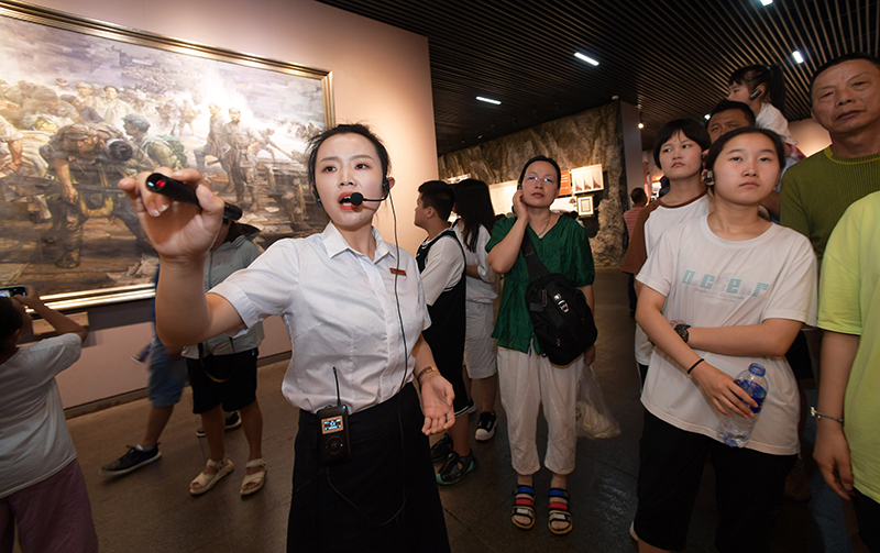 贵州遵义：红色旅游人气旺