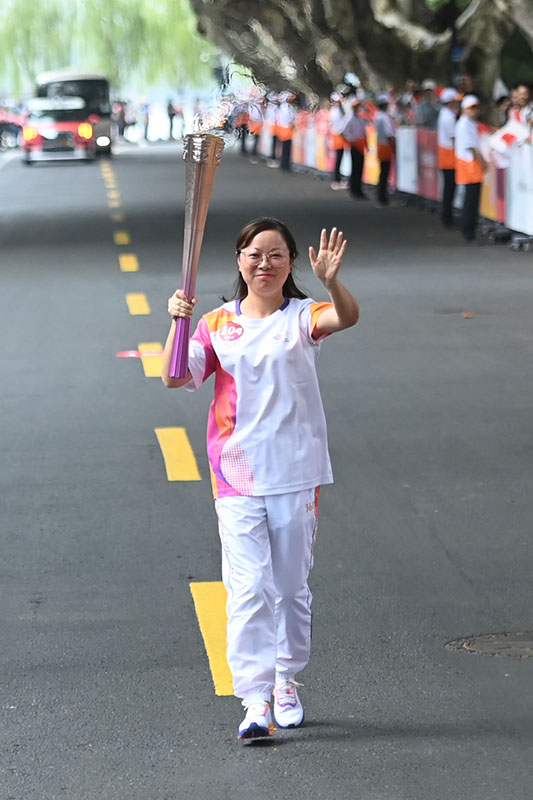 杭州亚运会火炬传递启动
