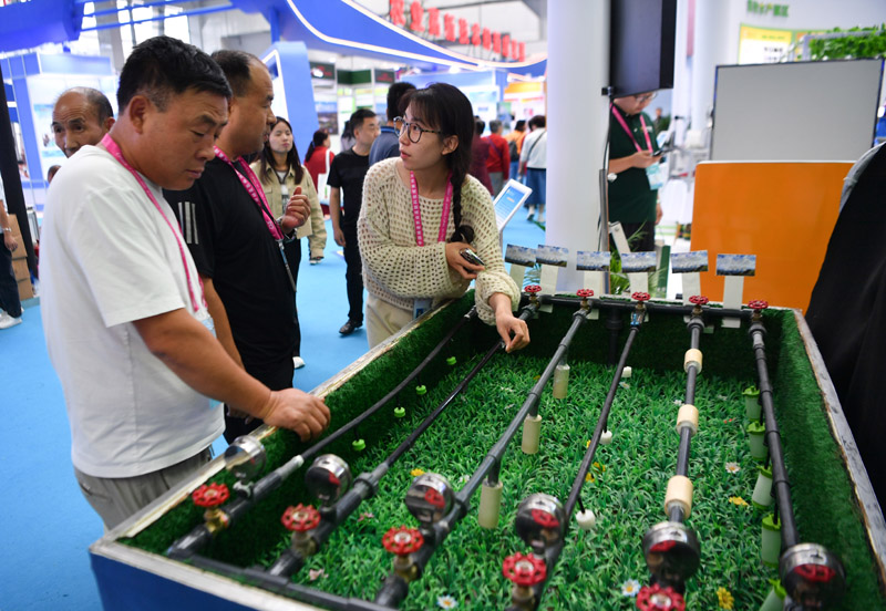 杨凌农高会：农业科技成果受关注