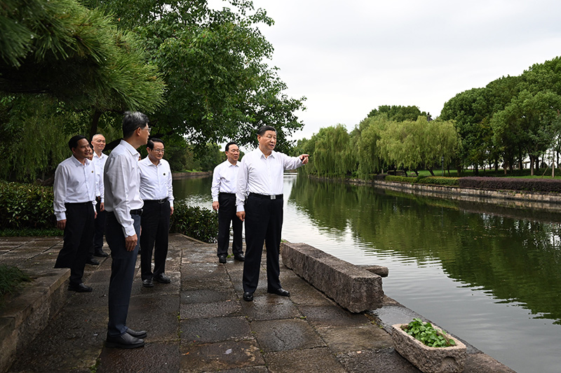 习近平在浙江考察 返京途中在山东枣庄考察