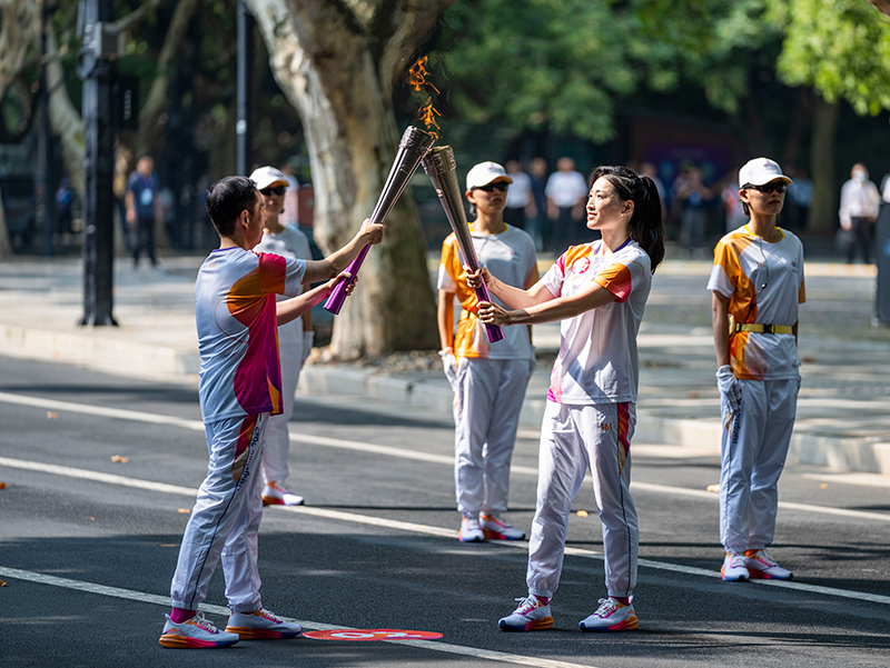 杭州亚运会火炬传递启动