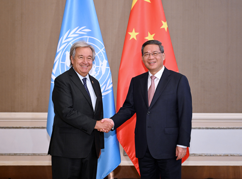 李强会见联合国秘书长古特雷斯