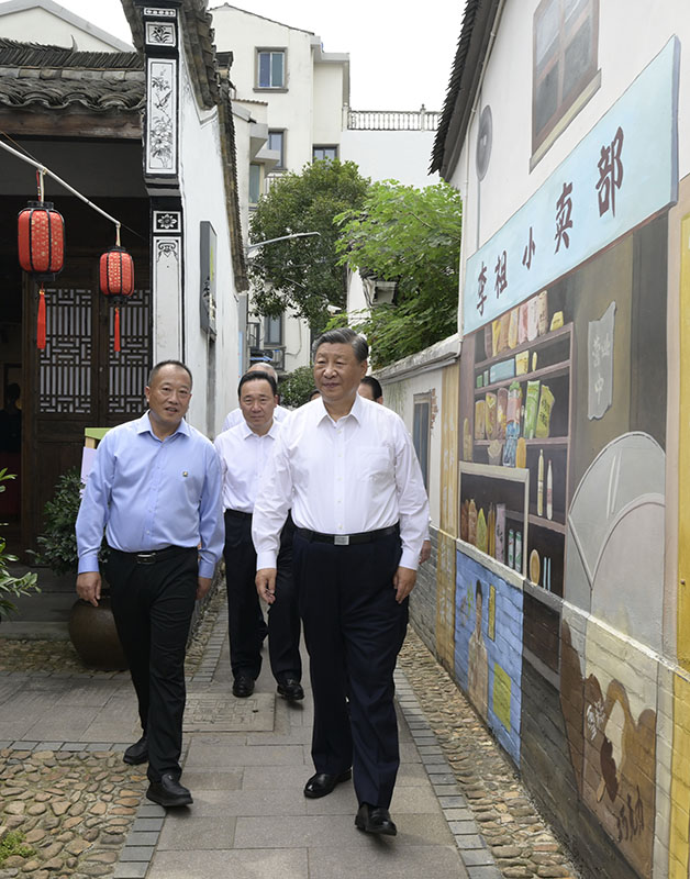 习近平在浙江考察 返京途中在山东枣庄考察