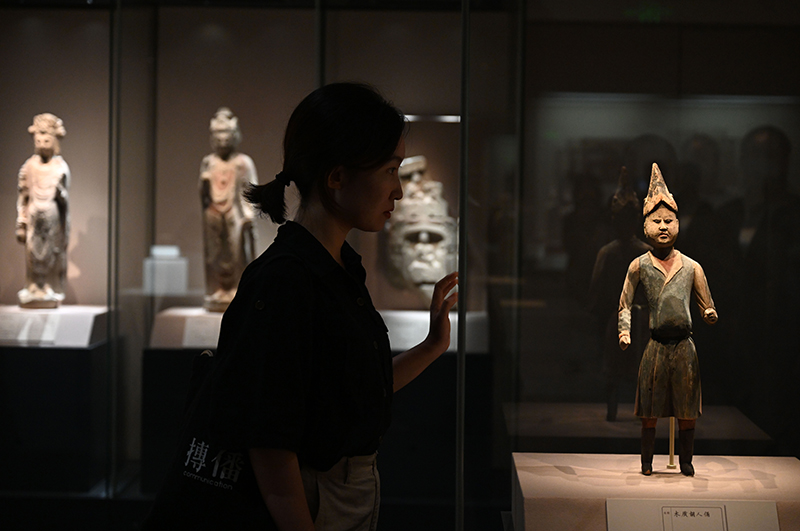“鉴往知远——新时代考古成果展”在国博举行