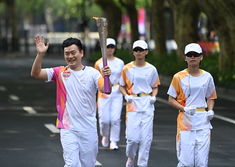 杭州亚运会火炬传递启动