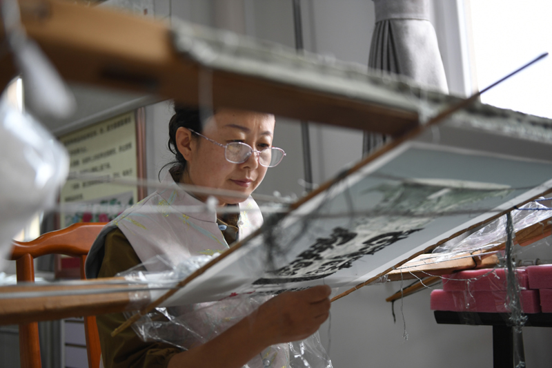 高质量发展调研行 | 陕西宝鸡：非遗传承助振兴