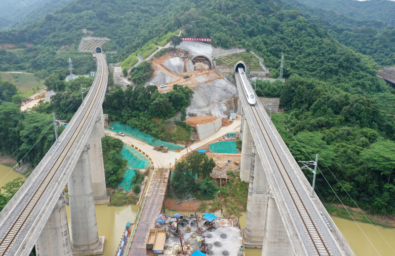 深江铁路建设全面提速