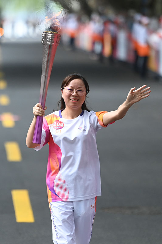 杭州亚运会火炬传递启动