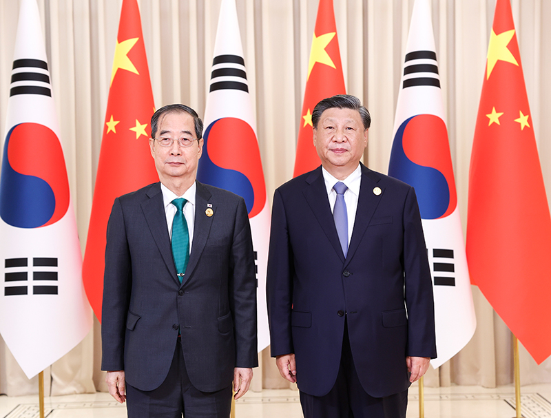 习近平会见韩国总理韩德洙