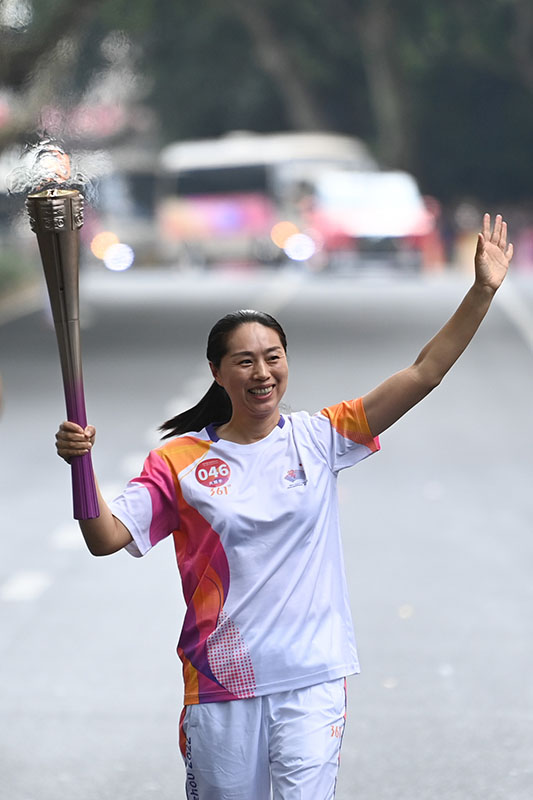 杭州亚运会火炬传递启动