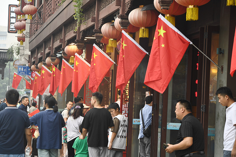 多彩活动过中秋