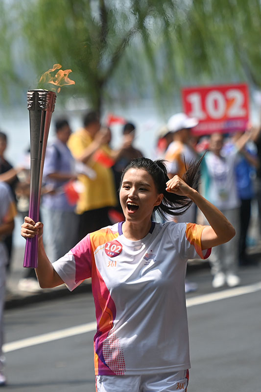 杭州亚运会火炬传递启动