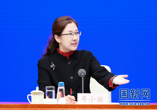 国务院新闻办举行发布会 介绍推动民营经济高质量发展有关情况
