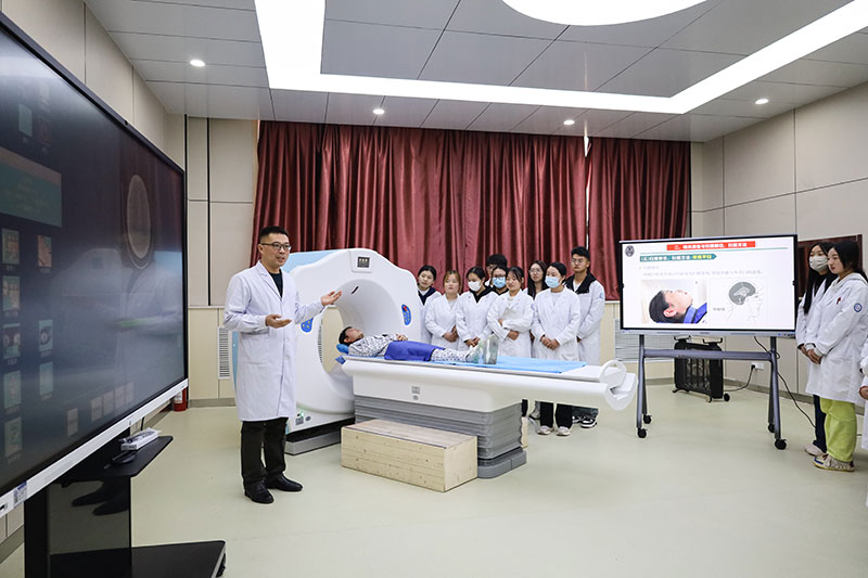 “以练促学”提升职业技能
