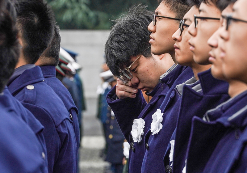 南京大屠杀死难者国家公祭仪式在南京举行