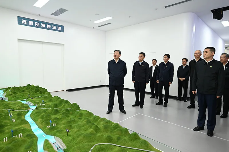 习近平在广西考察时强调:解放思想创新求变向海图强开放发展 奋力谱写中国式现代化广西篇章