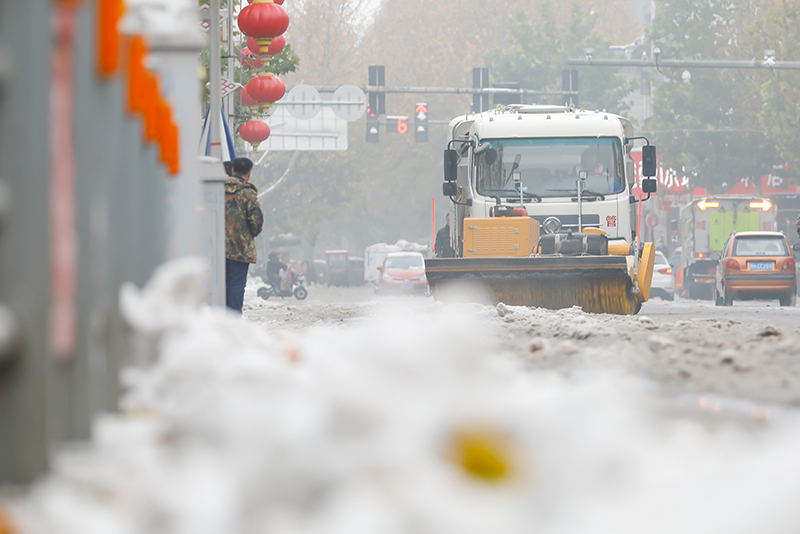 雪中作业保平安