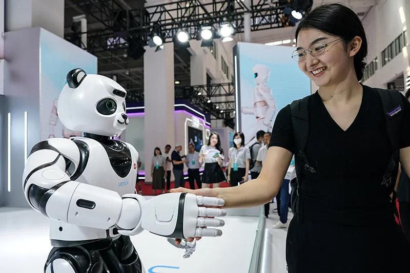 奋楫扬帆,中国经济笃定前行