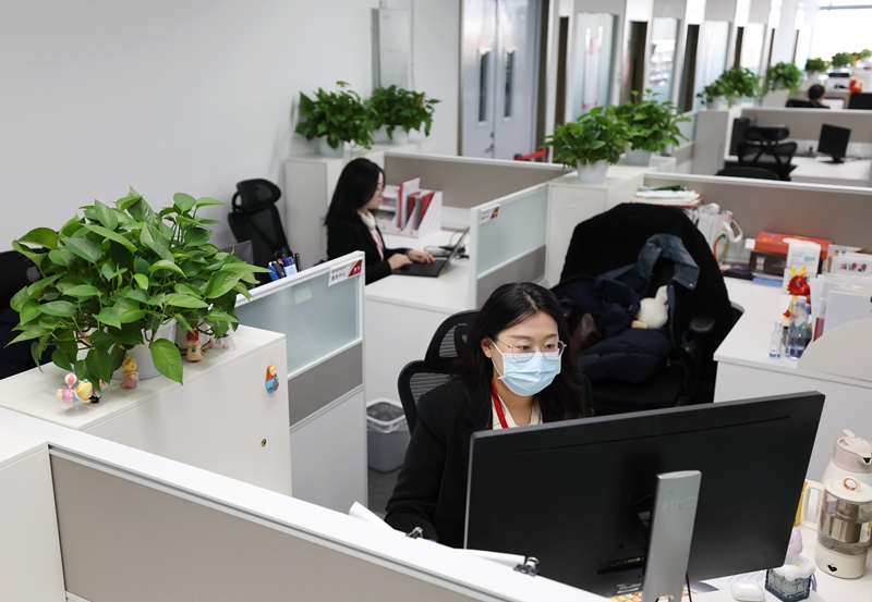 老动批 “腾笼换鸟”育新机