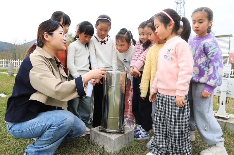 学习气象知识 迎接世界气象日
