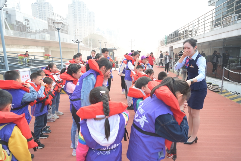 福建福州:共同守护孩子们的安全