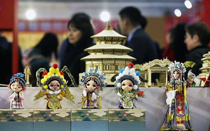 “遇鉴中国”中华文化主题展亮相2024年法国巴黎国际博览会