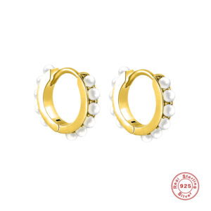 2022 Fashion Women Cute Simulated Pearl Hoop Earrings Korean Pendientes 925 Sterling Silver Huggie Earrings Brincos Fine Jewelry