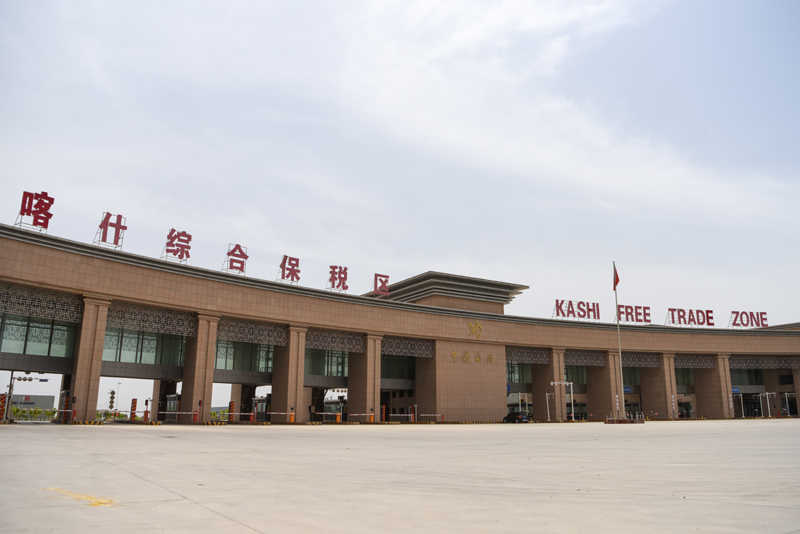 情满天山处处春——沿着总书记的足迹之新疆篇