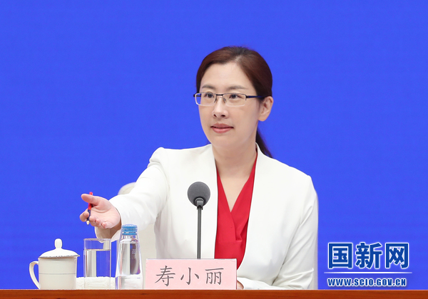 国务院新闻办就2022年上半年进出口情况举行发布会