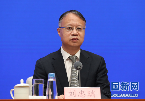 国务院新闻办就2022年上半年银行业保险业运行发展情况举行发布会
