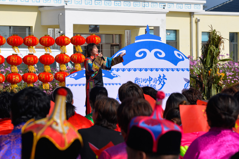 “广泛凝聚中华民族一切智慧和力量”——以习近平同志为核心的党中央关心统一战线工作纪实