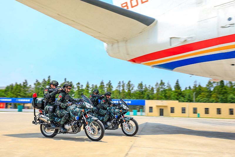 新时代改革强军的伟大实践——党中央和习主席领导指挥深化国防和军队改革综述