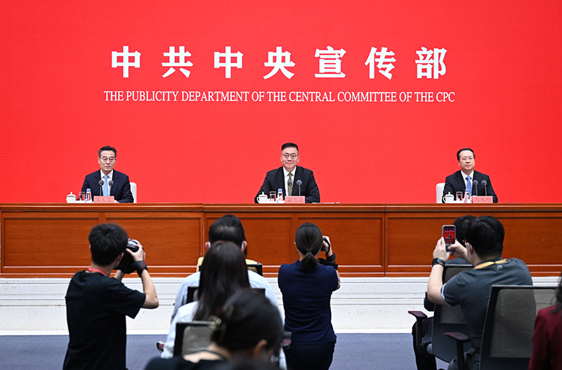 奋力开创中国特色大国外交新局面——“中国这十年”系列主题新闻发布会聚焦新时代外交工作