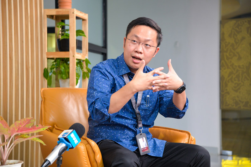 通讯：雅万高铁建设驶入“快车道”