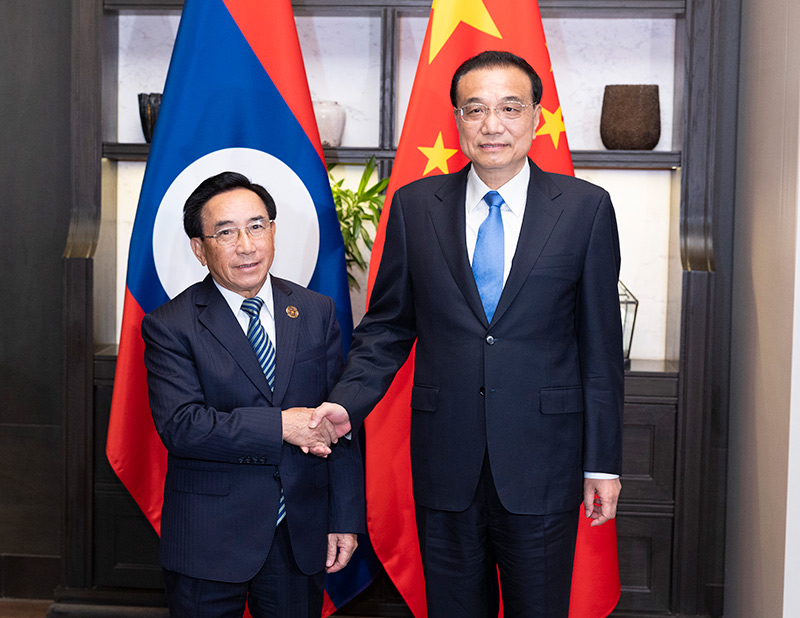 李克强分别会见国际货币基金组织总裁格奥尔基耶娃、老挝总理潘坎