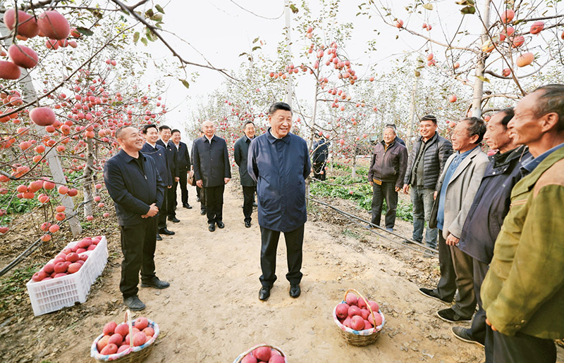 习近平:为实现党的二十大确定的目标任务而团结奋斗