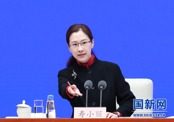 国务院新闻办就2022年国民经济运行情况举行发布会