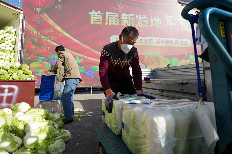 温暖的嘱托 奋进的力量——习近平总书记春节前夕视频连线看望慰问基层干部群众回访